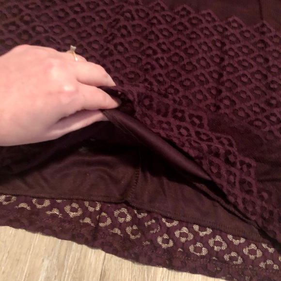 Lace Open Shoulder Top - Picture 3 of 3